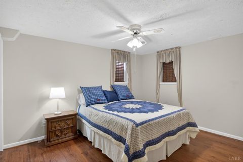 Tiny photo for 113 Kenbridge Place, Lynchburg, VA 24502 (MLS # 366474)