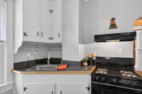 Tiny photo for 306 Westover Boulevard, Lynchburg, VA 24501 (MLS # 365883)