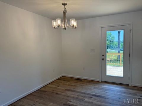 Tiny photo for 166 Plant Drive, Appomattox, VA 24522 (MLS # 363797)