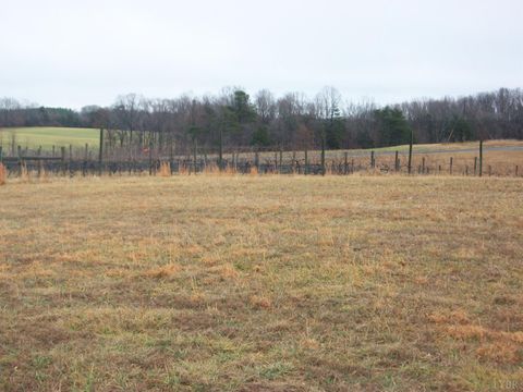 Tiny photo for 1220 Gap Road, Chatham, VA 24531 (MLS # 364698)