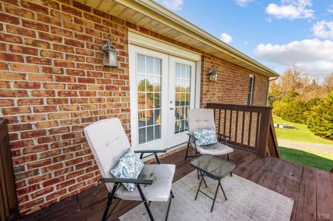 Tiny photo for 1578 Village Court, Bedford, VA 24523 (MLS # 365015)