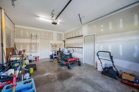 Tiny photo for 1578 Village Court, Bedford, VA 24523 (MLS # 365015)