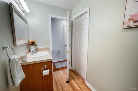 Tiny photo for 1578 Village Court, Bedford, VA 24523 (MLS # 365015)
