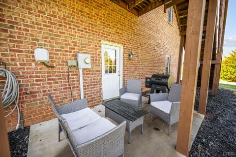 Tiny photo for 1578 Village Court, Bedford, VA 24523 (MLS # 365015)