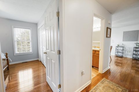 Tiny photo for 1578 Village Court, Bedford, VA 24523 (MLS # 365015)
