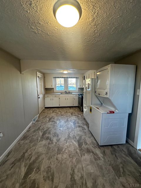 Tiny photo for 4126 Promise Land Rd Rd, Appomattox, VA 24522 (MLS # 363322)