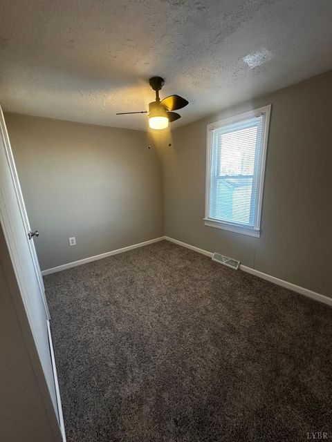 Tiny photo for 4126 Promise Land Rd Rd, Appomattox, VA 24522 (MLS # 363322)