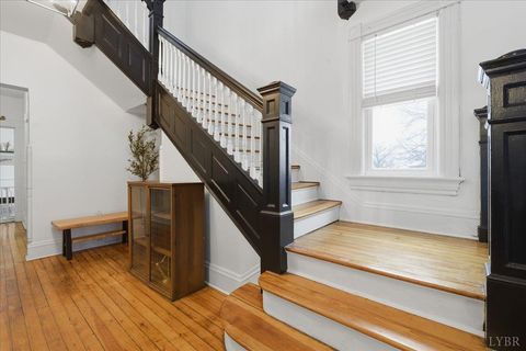 Tiny photo for 509 Franklin St St, Lynchburg, VA 24504 (MLS # 363505)