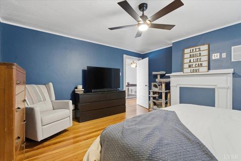 Tiny photo for 509 Franklin St St, Lynchburg, VA 24504 (MLS # 363505)