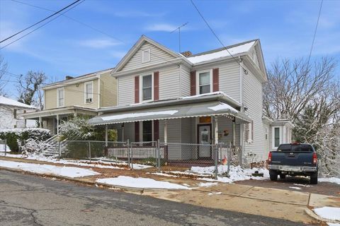 Tiny photo for 509 Franklin St St, Lynchburg, VA 24504 (MLS # 363505)