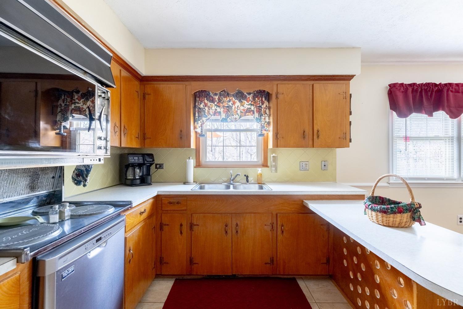 122 White Pine Dr Dr, Lynchburg, Virginia image 12