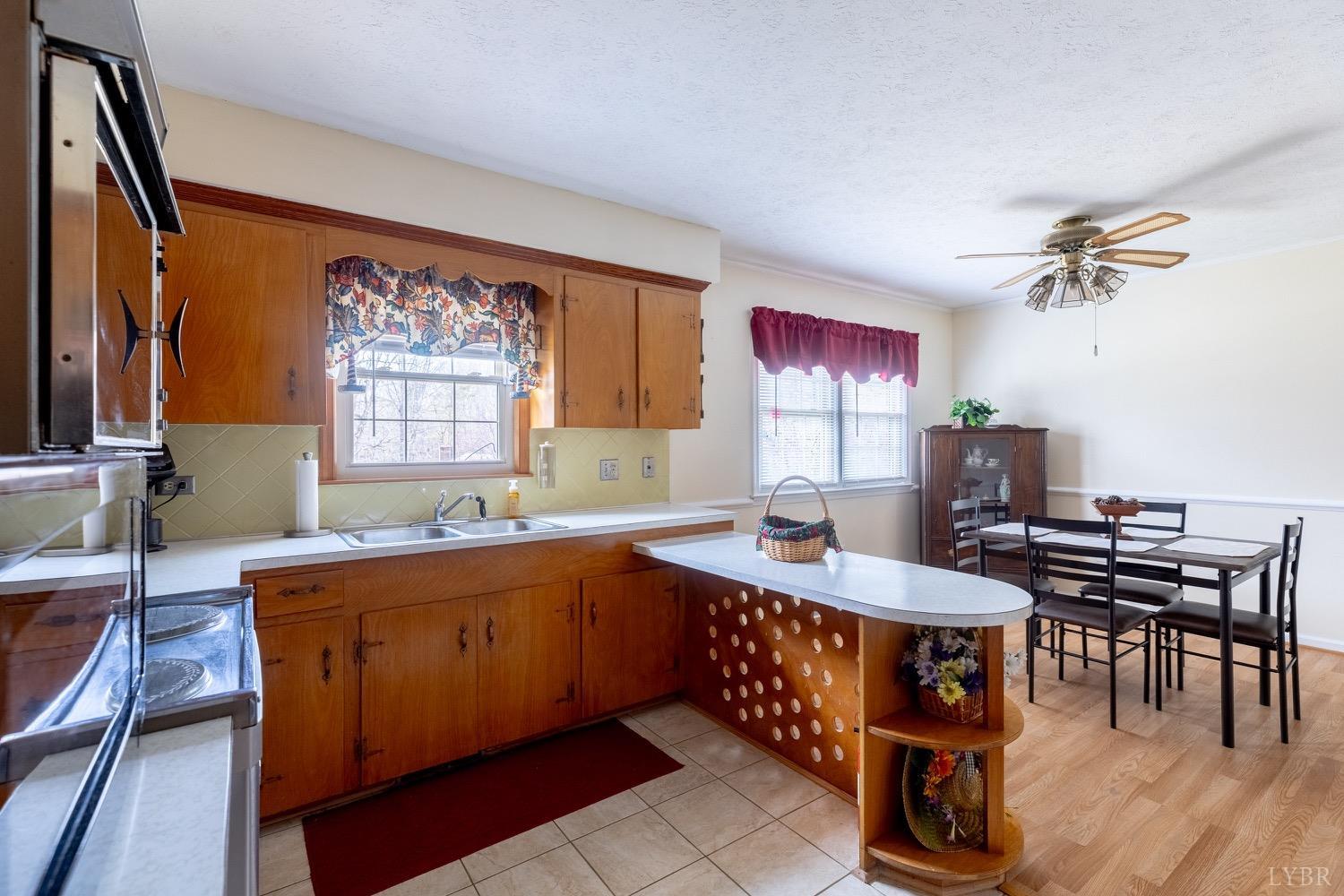 122 White Pine Dr Dr, Lynchburg, Virginia image 13