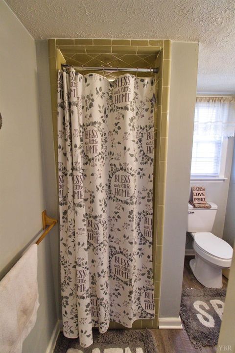 Tiny photo for 400 Woodway Drive, Lynchburg, VA 24501 (MLS # 364748)