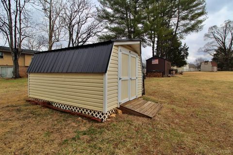 Tiny photo for 400 Woodway Drive, Lynchburg, VA 24501 (MLS # 364748)