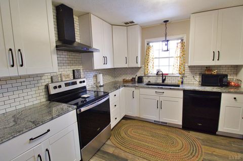 Tiny photo for 400 Woodway Drive, Lynchburg, VA 24501 (MLS # 364748)