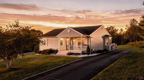 Photo of 136 Dale Drive, Madison Heights, VA 24572 (MLS # 369964)