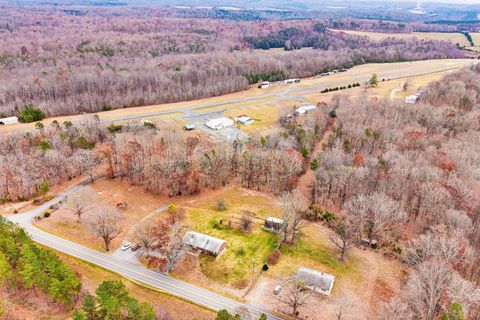 Tiny photo for 3952 New London Road, Forest, VA 24551 (MLS # 363302)