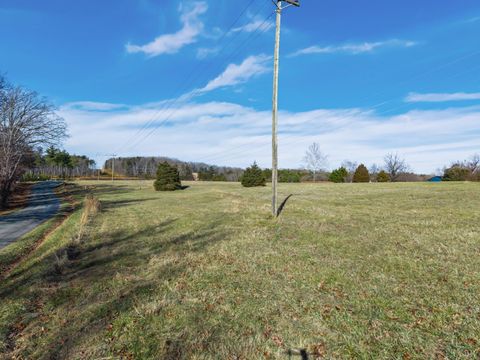 Tiny photo for 309 Marion Road, Chatham, VA 24531 (MLS # 363956)