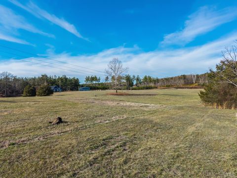 Tiny photo for 309 Marion Road, Chatham, VA 24531 (MLS # 363956)