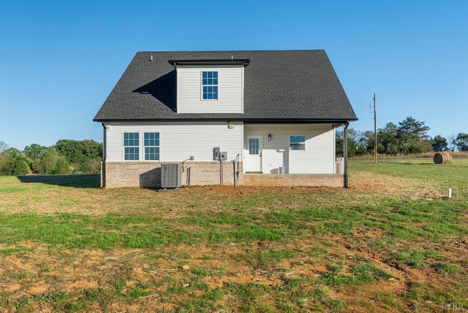 1686 Crab Orchard Road, Huddleston, Virginia image 47