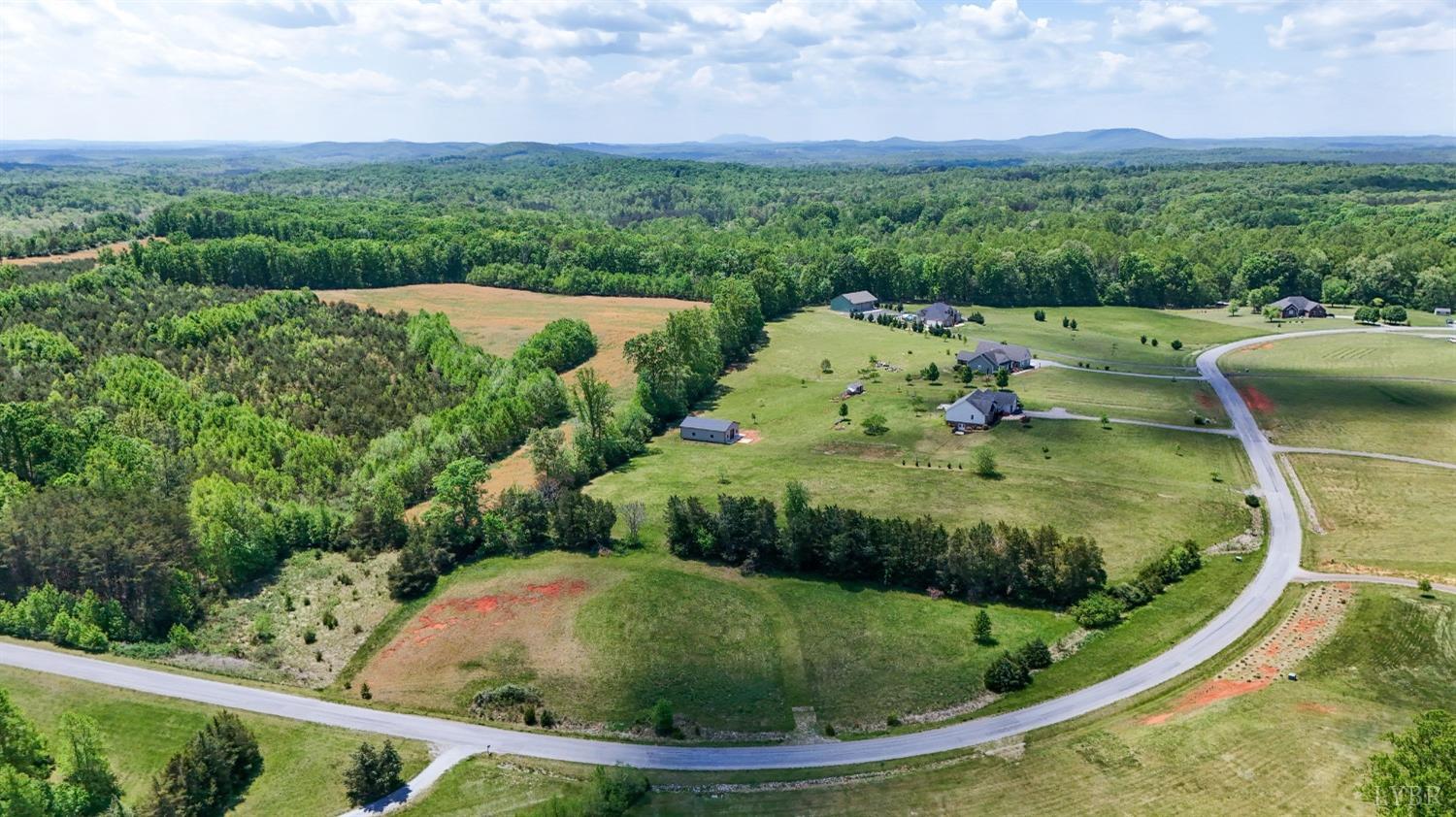 Arrington Dr, Evington, Virginia image 6