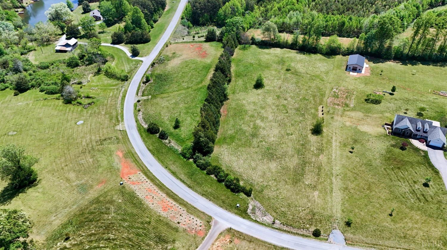 Arrington Dr, Evington, Virginia image 3