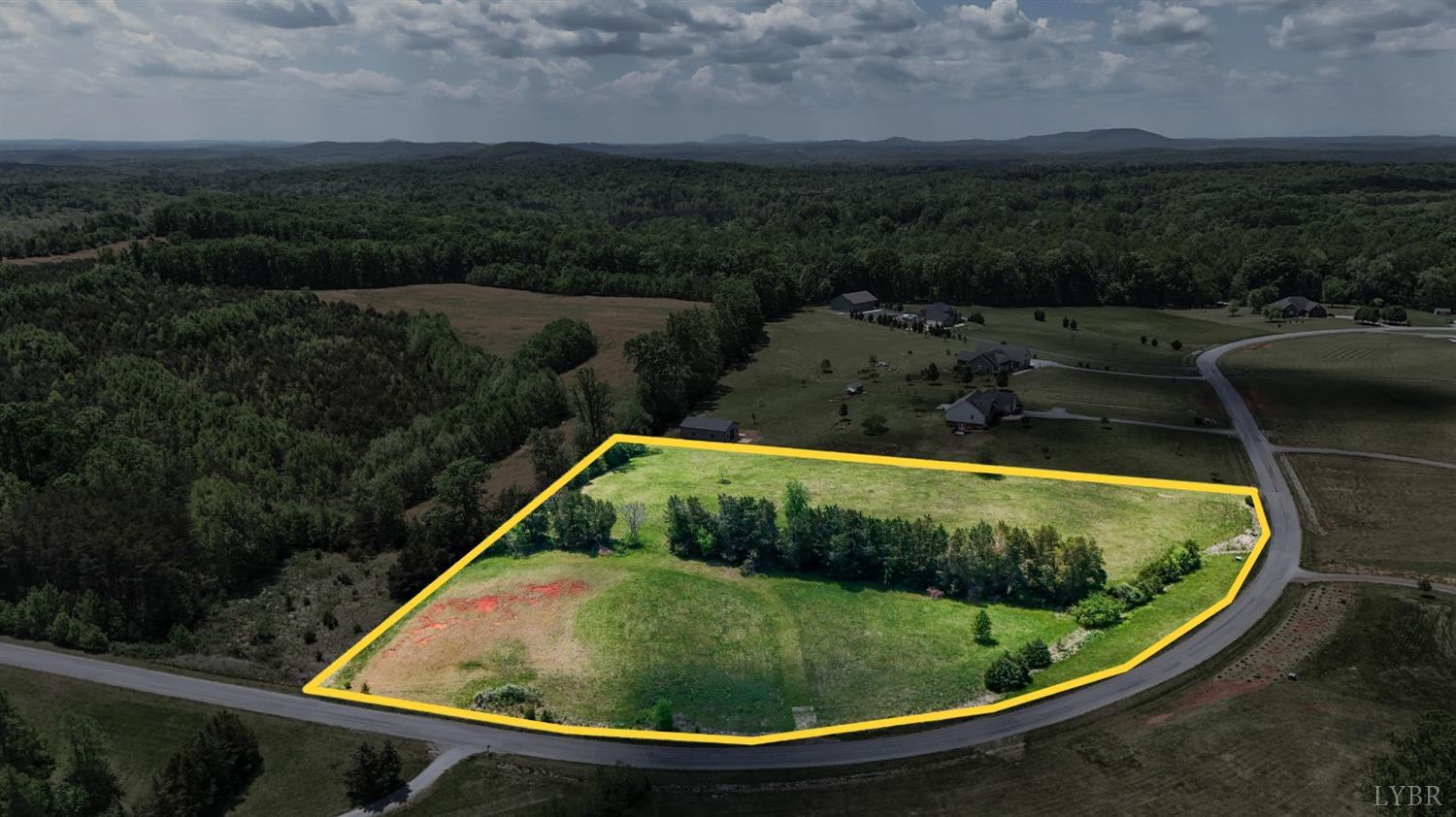 Arrington Dr, Evington, Virginia image 2