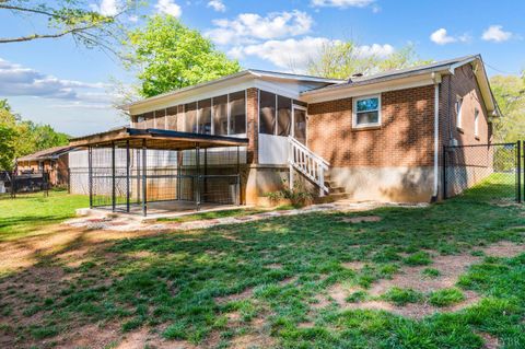 Tiny photo for 1108 Coolbrook Road, Bedford, VA 24523 (MLS # 365617)