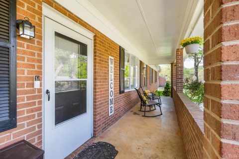Tiny photo for 1108 Coolbrook Road, Bedford, VA 24523 (MLS # 365617)