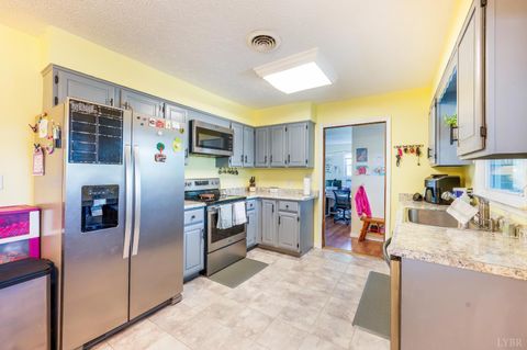 Tiny photo for 1108 Coolbrook Road, Bedford, VA 24523 (MLS # 365617)