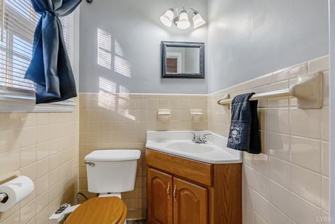 Tiny photo for 530 Powtan Drive, Lynchburg, VA 24502 (MLS # 363882)