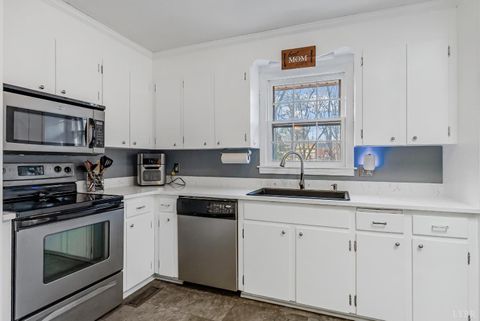 Tiny photo for 530 Powtan Drive, Lynchburg, VA 24502 (MLS # 363882)