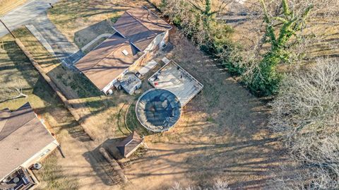 Tiny photo for 530 Powtan Drive, Lynchburg, VA 24502 (MLS # 363882)