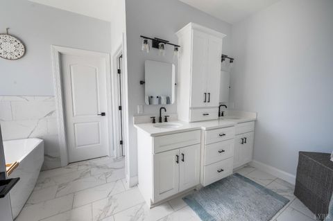 Tiny photo for 6559 Cottontown Road, Forest, VA 24551 (MLS # 365168)