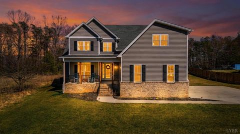 Photo of 6559 Cottontown Road, Forest, VA 24551 (MLS # 365168)
