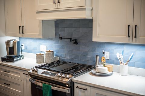 Tiny photo for 6559 Cottontown Road, Forest, VA 24551 (MLS # 365168)