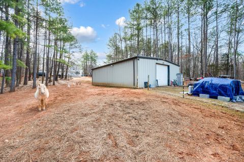 Tiny photo for 3105 Horseshoe Road, Appomattox, VA 24522 (MLS # 364671)
