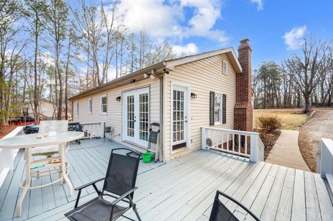 Tiny photo for 3105 Horseshoe Road, Appomattox, VA 24522 (MLS # 364671)