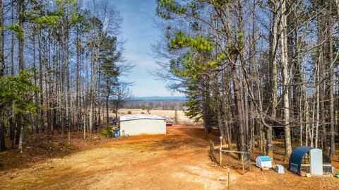Tiny photo for 3105 Horseshoe Road, Appomattox, VA 24522 (MLS # 364671)