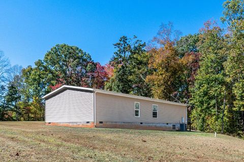 Tiny photo for 3418 Salem Rd Rd, Spout Spring, VA 24593 (MLS # 362594)