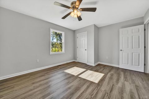 Tiny photo for 1884 Skinnell Mill Road, Bedford, VA 24523 (MLS # 363838)