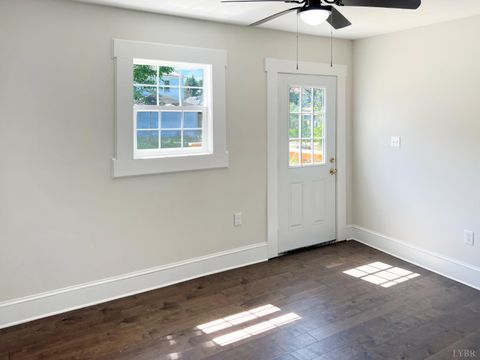 Tiny photo for 2927 Langhorne Road, Lynchburg, VA 24501 (MLS # 365901)