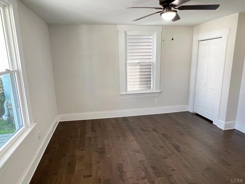 Tiny photo for 2927 Langhorne Road, Lynchburg, VA 24501 (MLS # 365901)