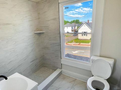Tiny photo for 2927 Langhorne Road, Lynchburg, VA 24501 (MLS # 365901)