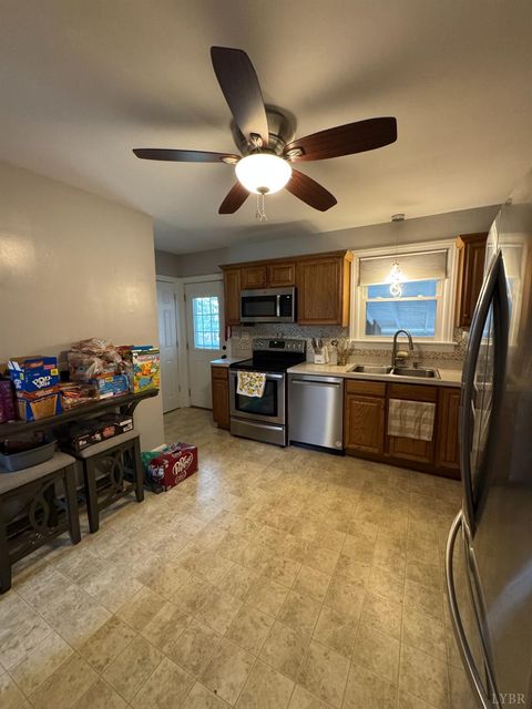 Tiny photo for 7110 Richland Drive, Lynchburg, VA 24502 (MLS # 365045)