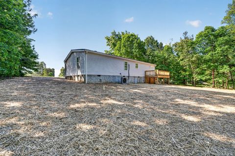 Tiny photo for 3255 Cutbanks Road, Pamplin, VA 23958 (MLS # 366368)