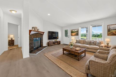 Tiny photo for 3255 Cutbanks Road, Pamplin, VA 23958 (MLS # 366368)