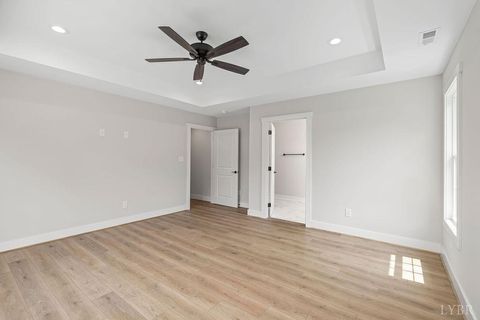 Tiny photo for 2212 Cambridge Place, Lynchburg, VA 24503 (MLS # 363908)