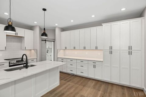 Tiny photo for 2212 Cambridge Place, Lynchburg, VA 24503 (MLS # 363908)