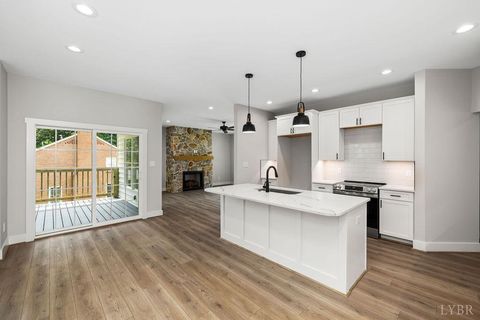 Tiny photo for 2212 Cambridge Place, Lynchburg, VA 24503 (MLS # 363908)